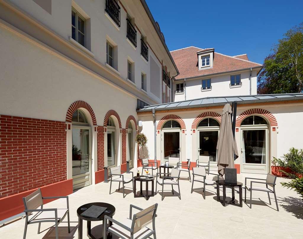 Mercure Maintenon Eksteriør bilde