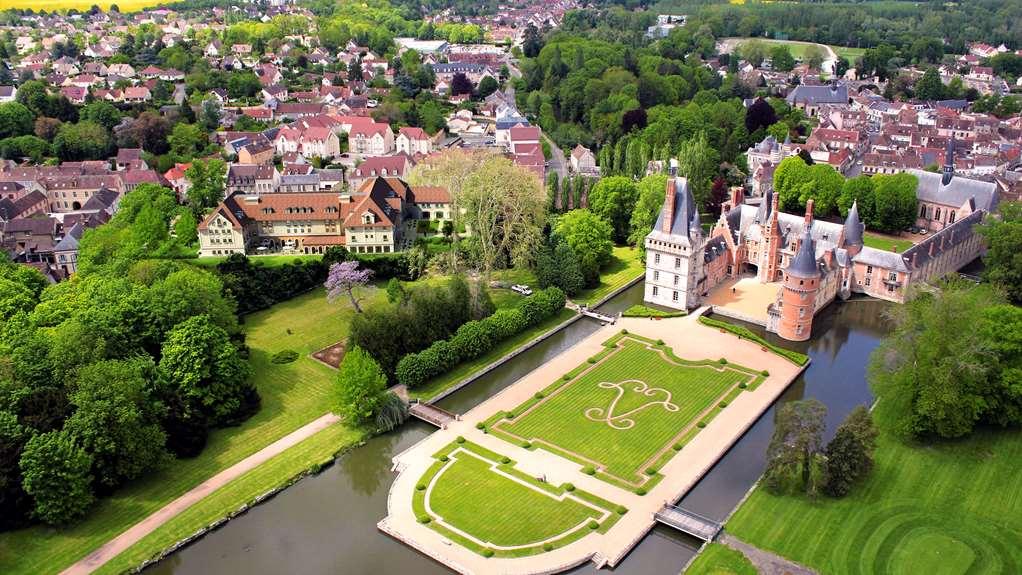 Mercure Maintenon Eksteriør bilde