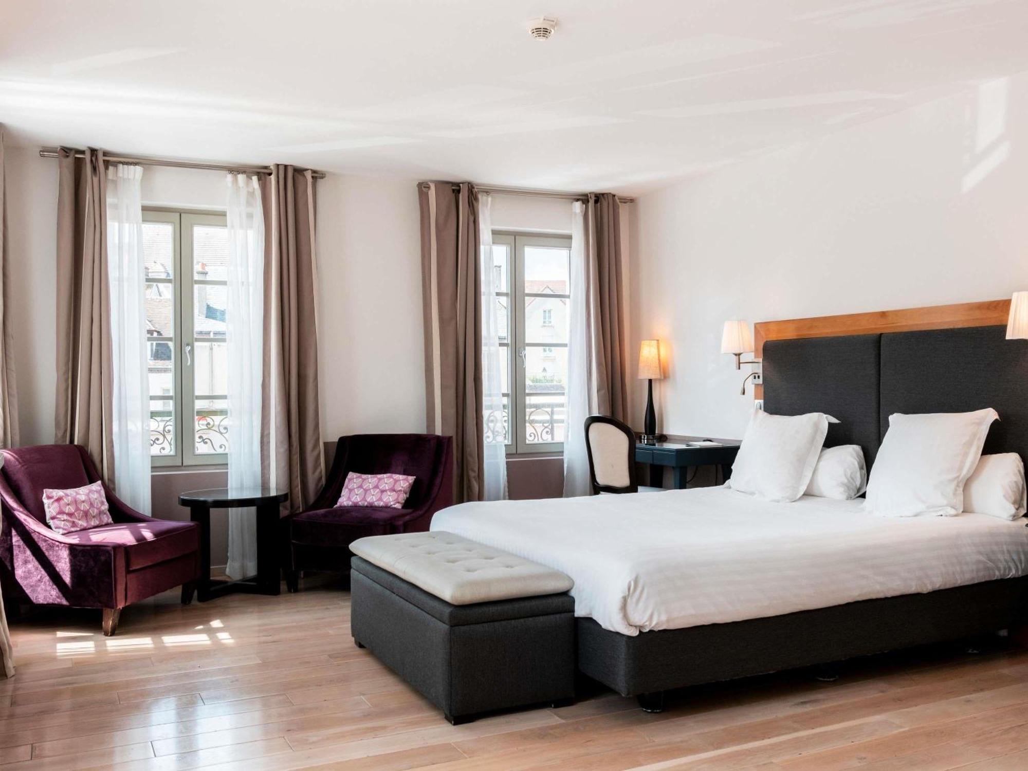 Mercure Maintenon Eksteriør bilde