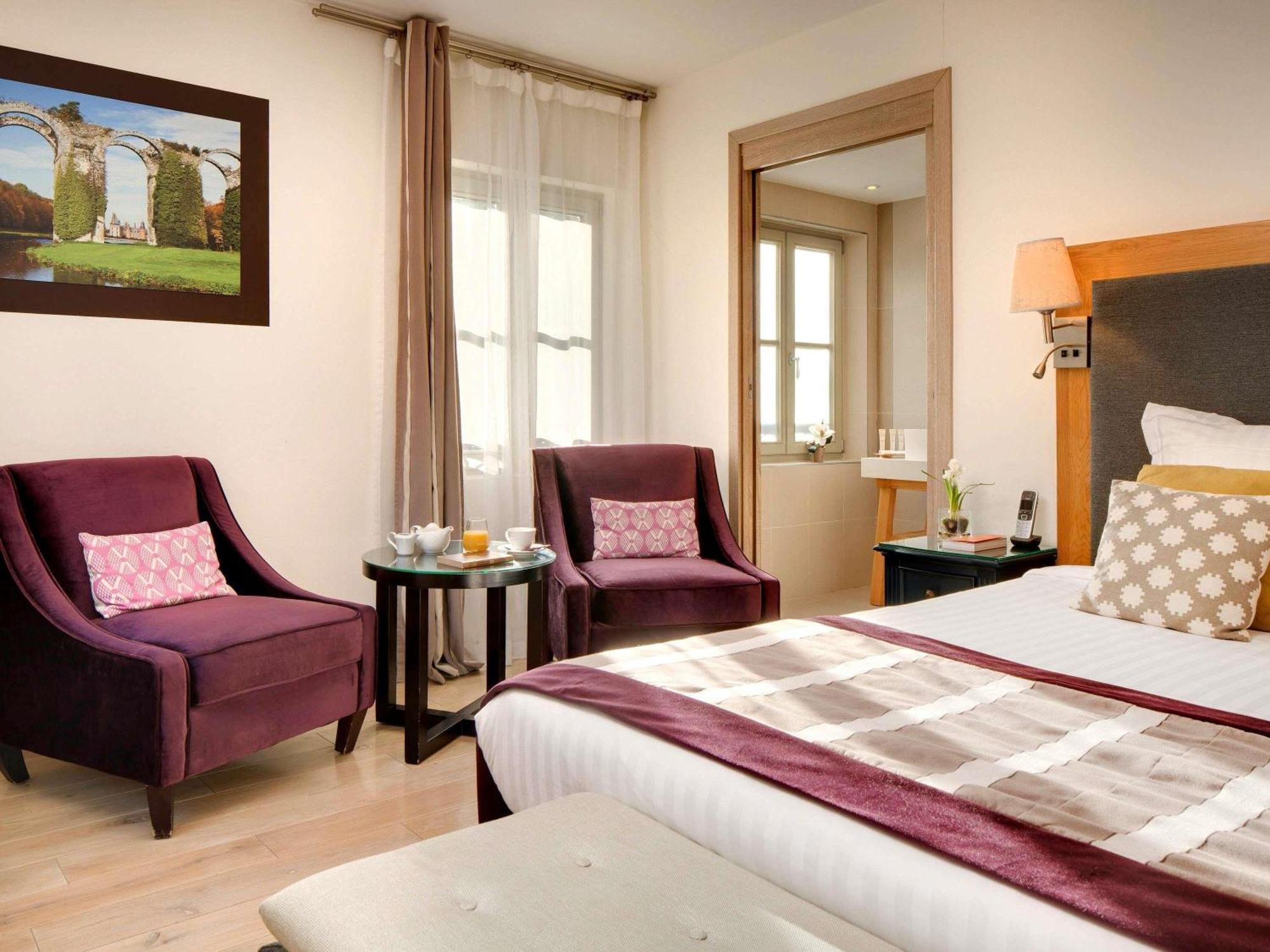 Mercure Maintenon Eksteriør bilde
